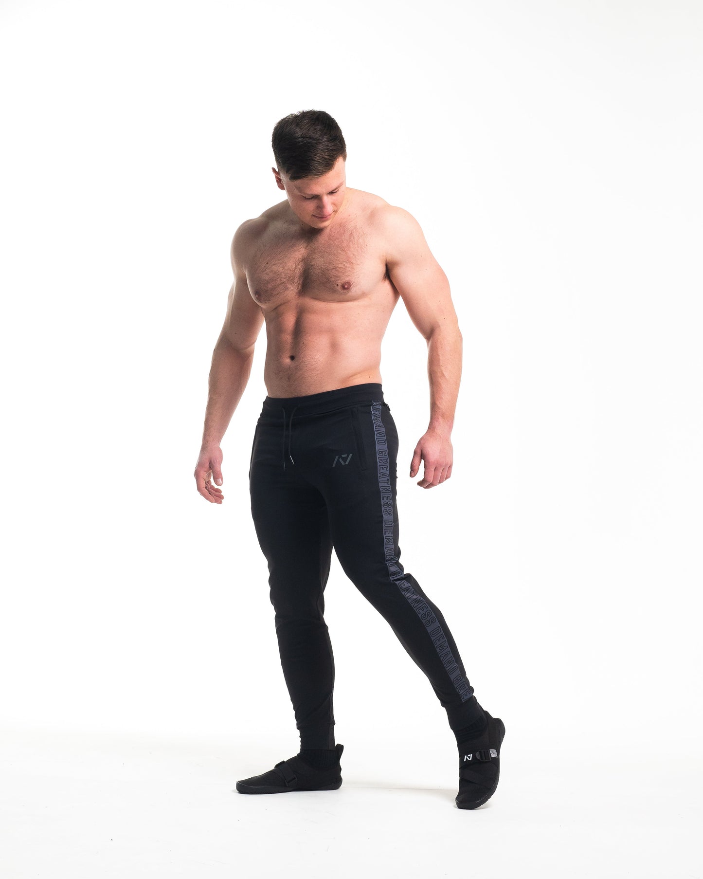 Defy joggers are just as comfortable in the gym as they are going out. These are made with premium moisture-wicking 4-way-stretch material for greater range of motion. These are a great fit for both men and women. All A7 Powerlifting Equipment shipping to UK, Norway, Switzerland and Iceland.