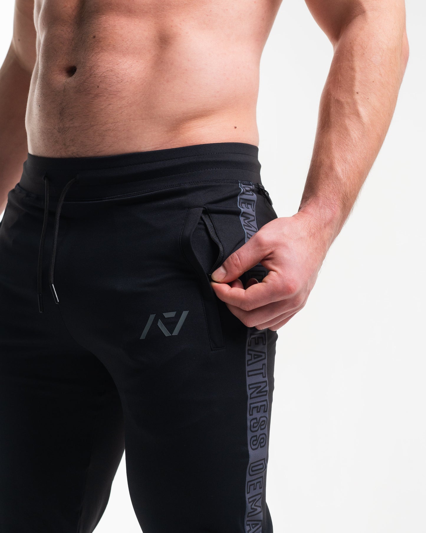 Defy joggers are just as comfortable in the gym as they are going out. These are made with premium moisture-wicking 4-way-stretch material for greater range of motion. These are a great fit for both men and women. All A7 Powerlifting Equipment shipping to UK, Norway, Switzerland and Iceland.