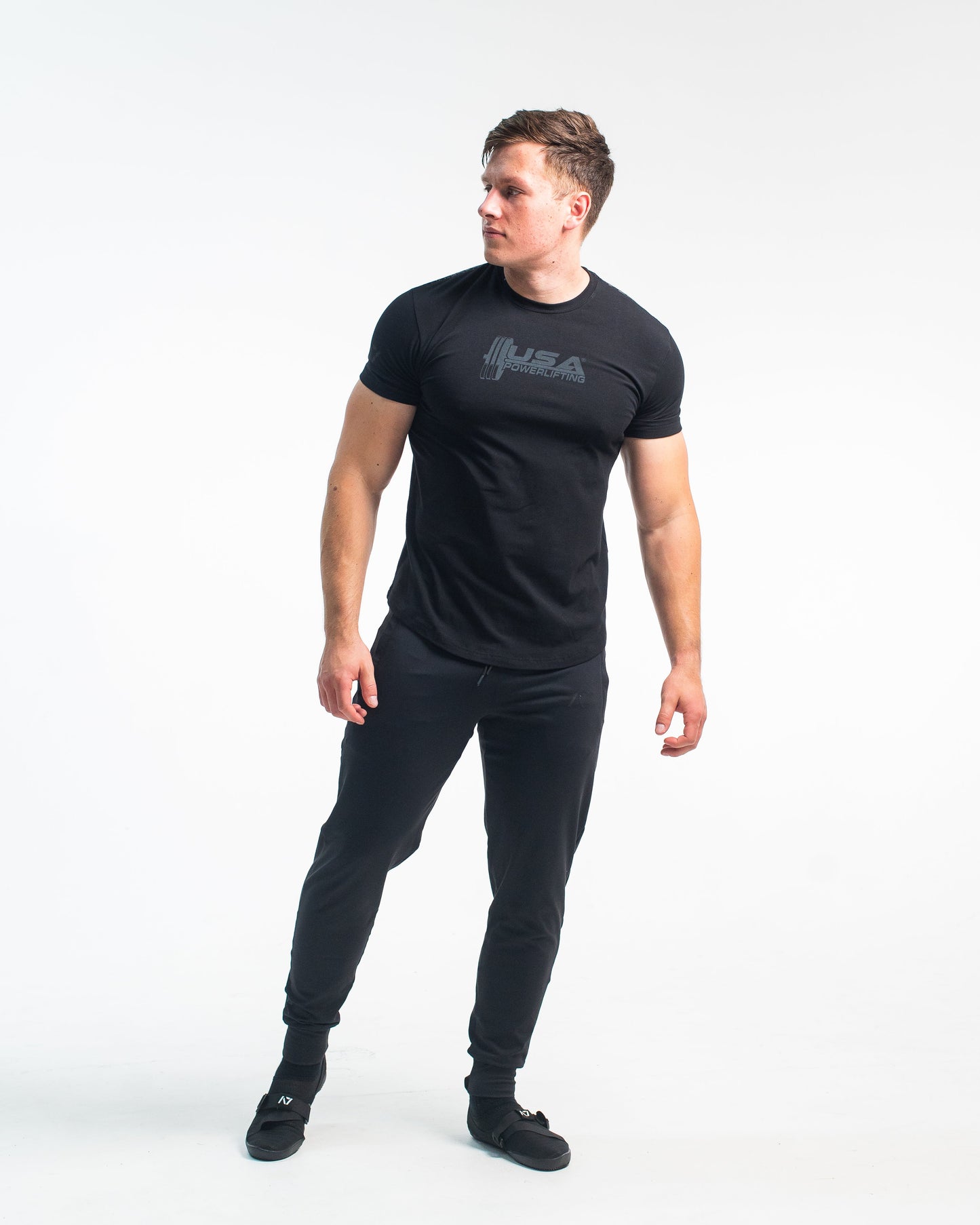 Whether pressing, pulling, squatting or any other variational movement the knurling is always there. The silicone bar grip helps with slippery commercial benches and bars and anchors the barbell to your back. All A7 Powerlifting Equipment shipping to UK, Norway, Switzerland and Iceland.