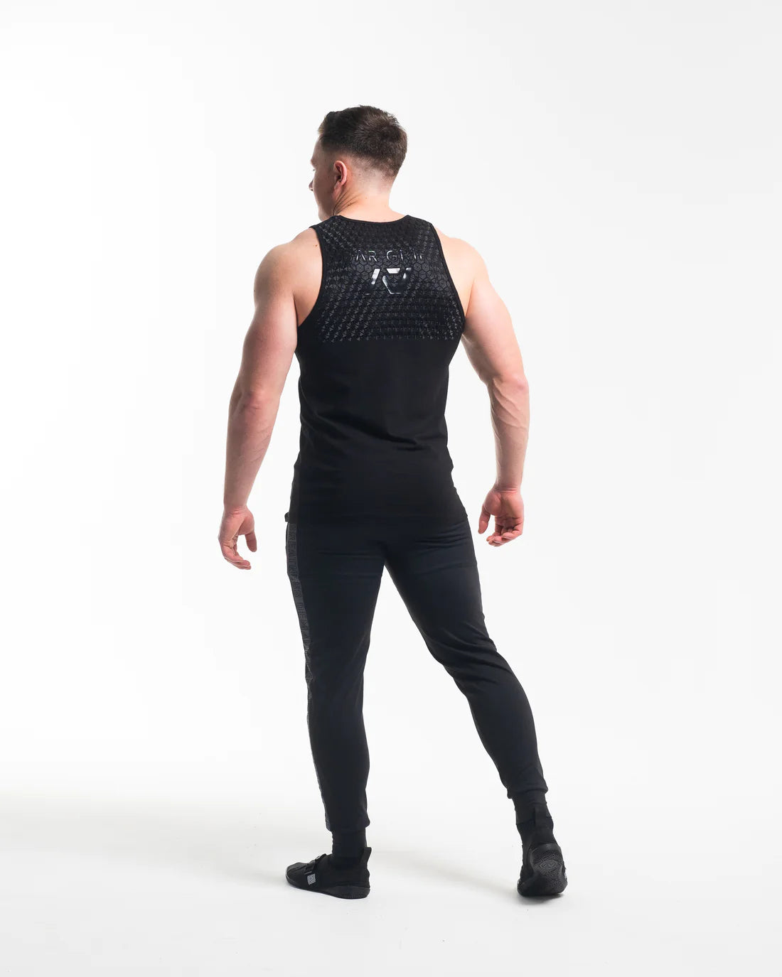 A7 Bar Grip T-shirt is great as a squat shirt as well as for bench pressing. The perfect grip shirt. Purchase your Bar Grip tshirt in Europe and the UK from www.A7UK.com. Purchase Bar Grip Shirt Europe from A7 UK. Best Bar Grip Tshirts, shipping to UK and Europe from A7 UK. The best Powerlifting apparel for all your workouts. Available in UK and Europe