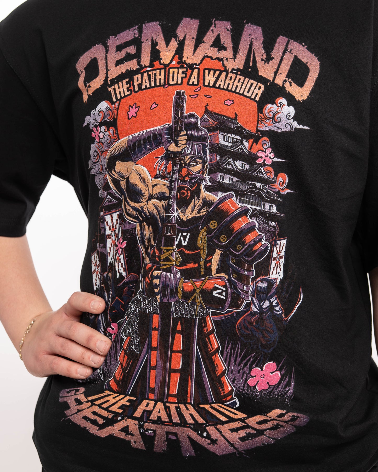 The path of the Samurai mirrors the Powerlifter’s journey, rooted in discipline, courage, and unwavering resolve. Through focused training and the pursuit of mastery, we embody the way of the warrior. Every lift becomes a testament to our perseverance as we rise to Demand Greatness through our next PRs. All A7 Powerlifting Equipment shipping to UK, Norway, Switzerland and Iceland.