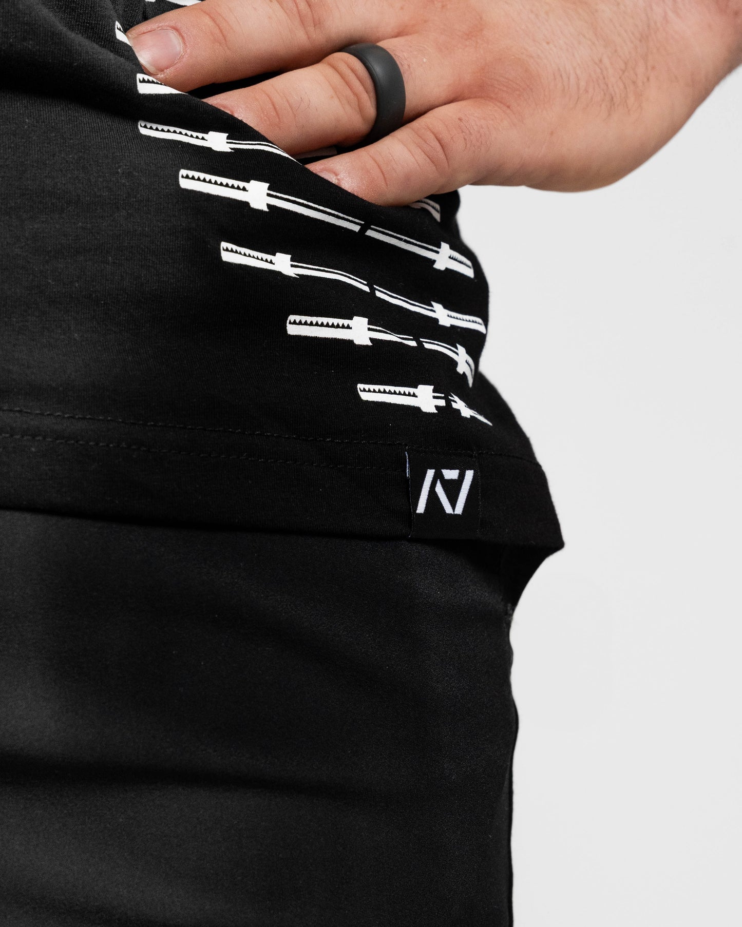 Whether pressing, pulling, squatting or any other variational movement the knurling is always there. The silicone bar grip helps with slippery commercial benches and bars and anchors the barbell to your back. All A7 Powerlifting Equipment shipping to UK, Norway, Switzerland and Iceland.