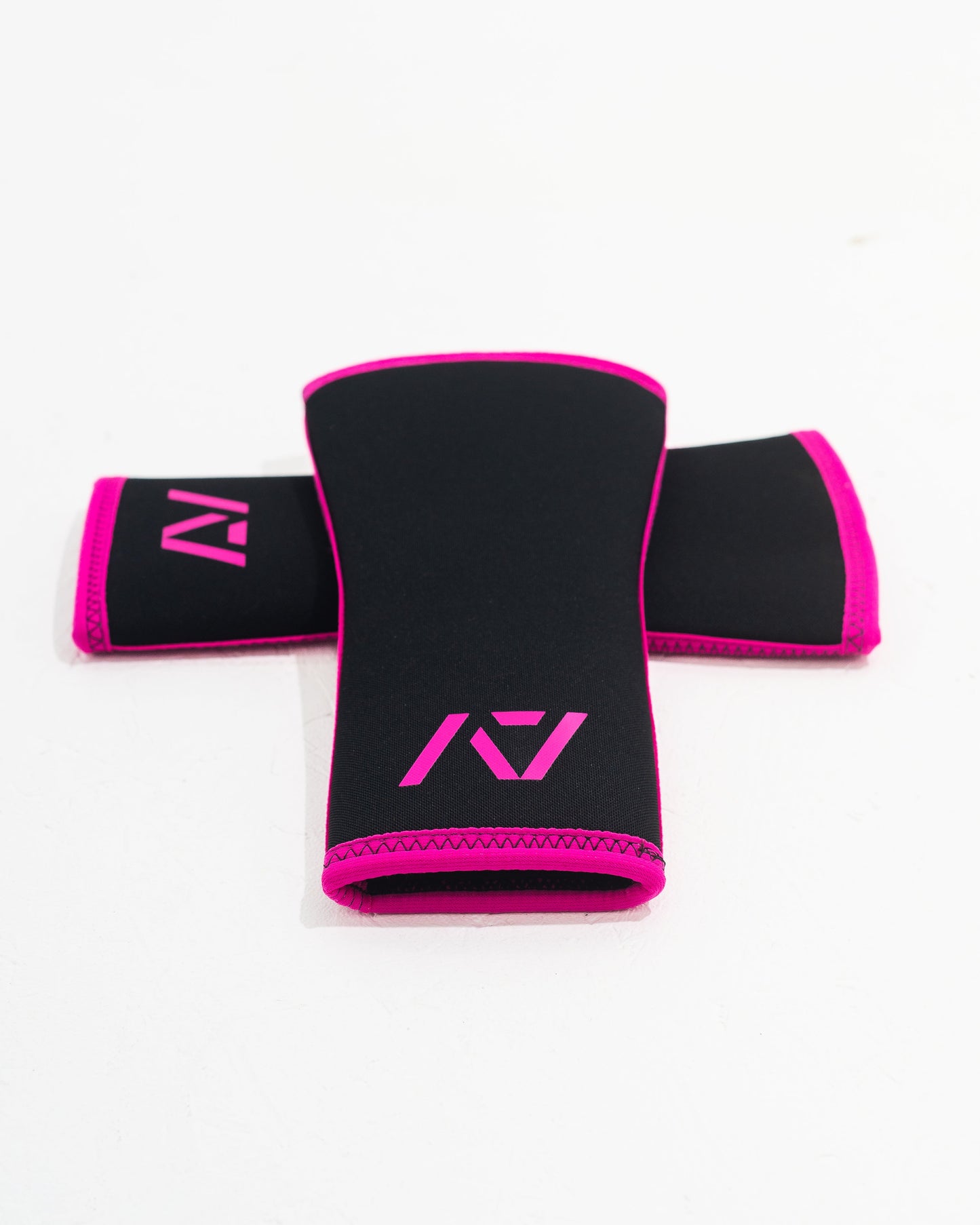 A7 IPF Approved Hourglass Knee Sleeves feature an hourglass-shaped centre taper fit to help provide knee compression while maintaining proper tightness around the calf and quad, offered in three stiffnesses (Flexi, Stiff and Rigor Mortis). Shop the full A7 Powerlifting IPF Approved Equipment collection. The IPF Approved Kit includes Powerlifting Singlet, A7 Meet Shirt, A7 Zebra Wrist Wraps and A7 Deadlift Socks. All A7 Powerlifting Equipment shipping to UK, Norway, Switzerland and Iceland.