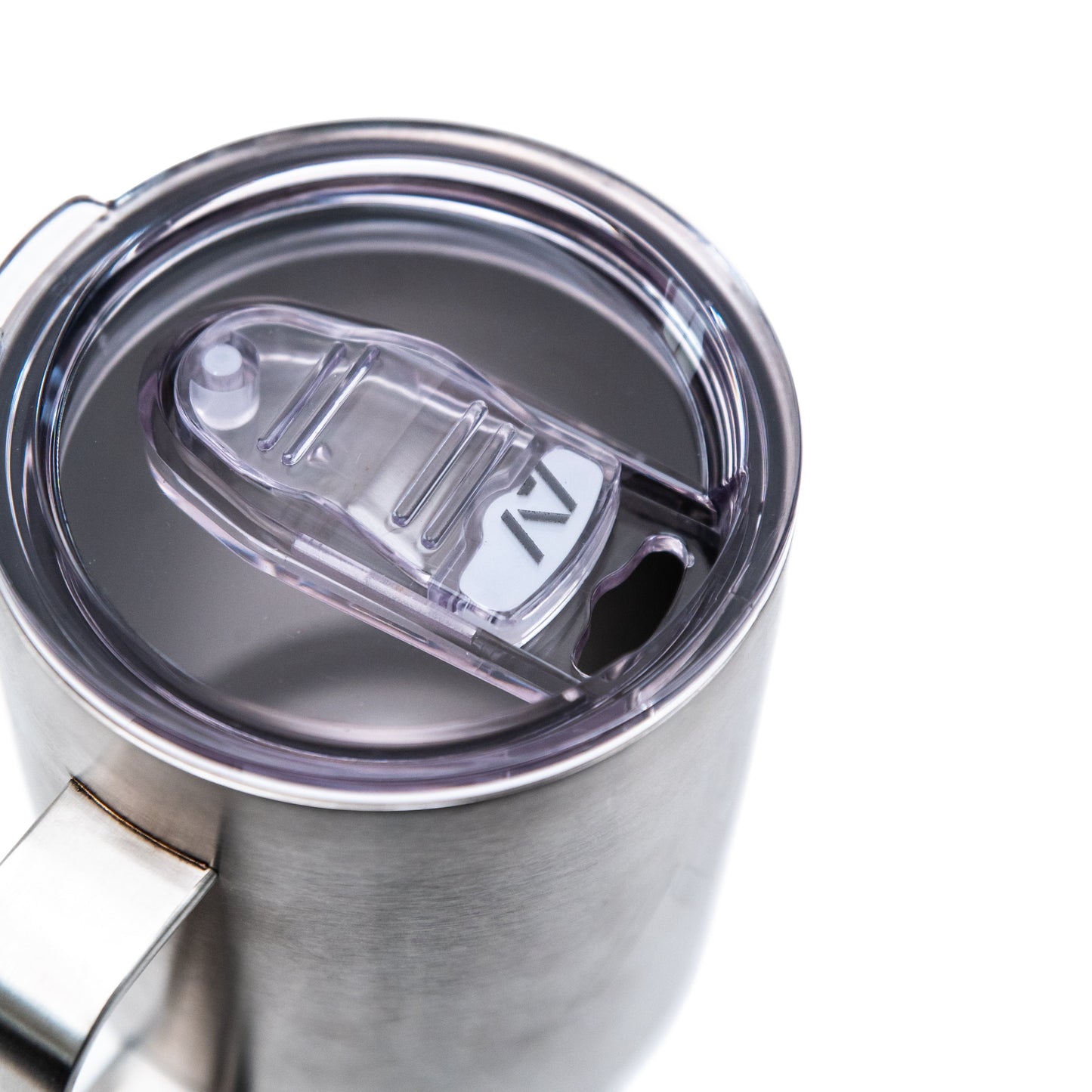 Whether you choose hot or cold beverages our double-wall insulated seamless stainless steel coffee mug is designed to keep your beverages at temperature for longer periods and includes a sliding lid to keep your beverage contained until you are ready for your next sip