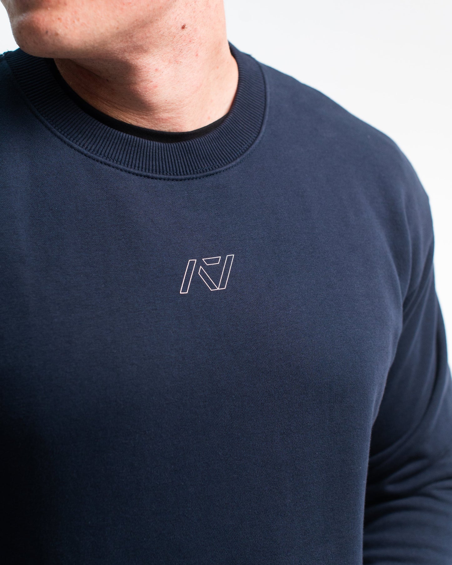 Crew Neck Bar Grip T-shirt, great as a squat jumper. Purchase Crew Neck Bar Grip jumper UK from A7 UK. Purchase Crew Neck Bar Grip Shirt Europe from A7 UK. Best Bar Grip Tshirts, shipping to UK and Europe from A7 UK. Crew Neck Bar Grop is our classic designs and fits! The best Powerlifting apparel for all your workouts.Β