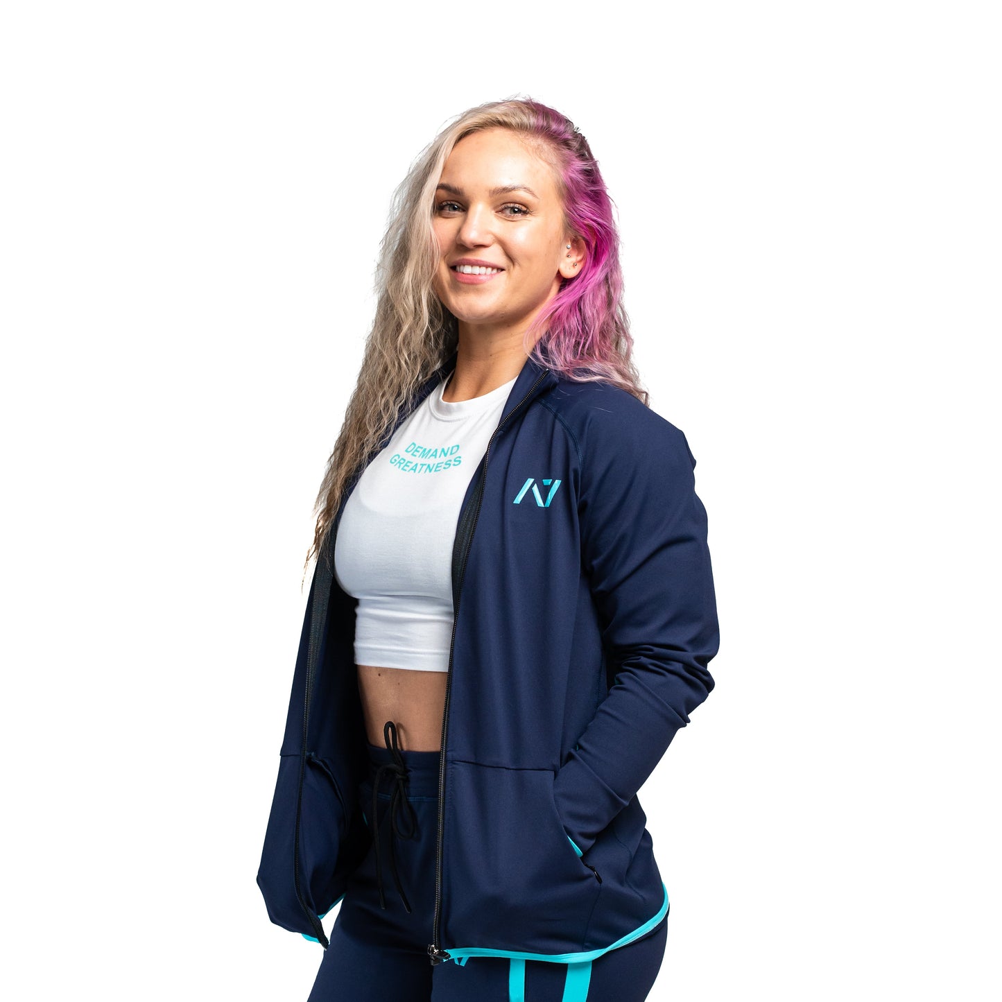 Whether going on a hike or heading to the gym our Defy Jacket will keep you cosy and comfortable. The jackets are made with premium moisture- 4-way-stretch material for a greater range of motion. These are a great fit for both men and women. Purchase Iced Defy jacket from A7 UK shipping to UK or A7 Europe shipping to EU.