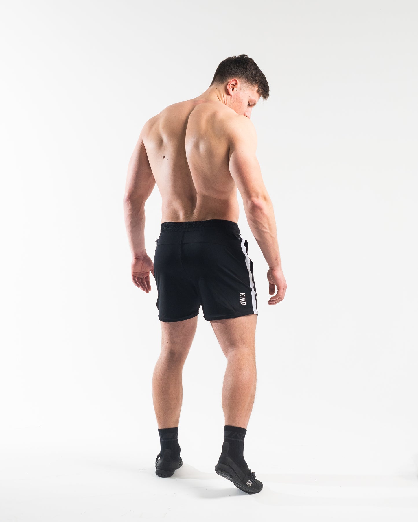 360GO was created to provide the flexibility for all movements in your training while offering comfort. These shorts offer 360 degrees of stretch in all angles and allow you to remain comfortable without limiting any movement in both training and life environments. Designed with a wide drawstring to easily adjust your waist without slipping. Purchase 360GO Domino Squat Shorts from A7 UK. All A7 Powerlifting Equipment shipping to UK, Norway, Switzerland and Iceland.