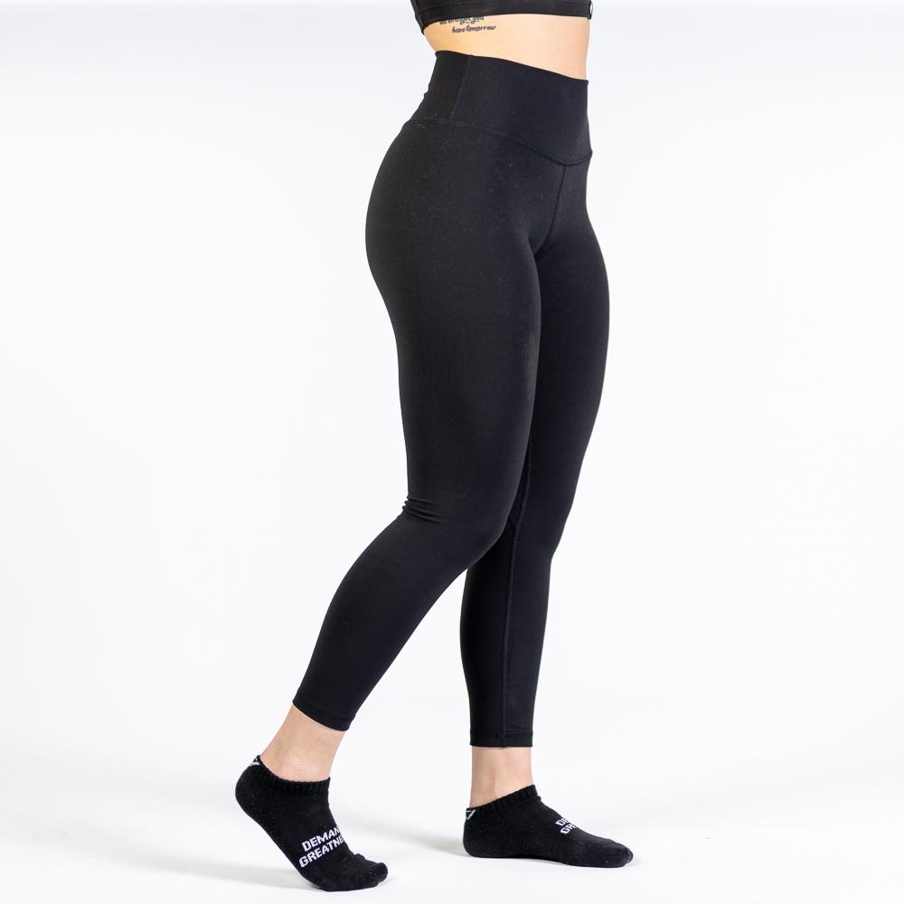 A7 XO Leggings are here! Made from super-soft moisture-wicking material, these are comfortable to wear during your workout or just to lounge around in. The best Powerlifting apparel and accessories for all your workouts. Available in UK and Europe including France, Italy, Germany, Sweden and Poland.