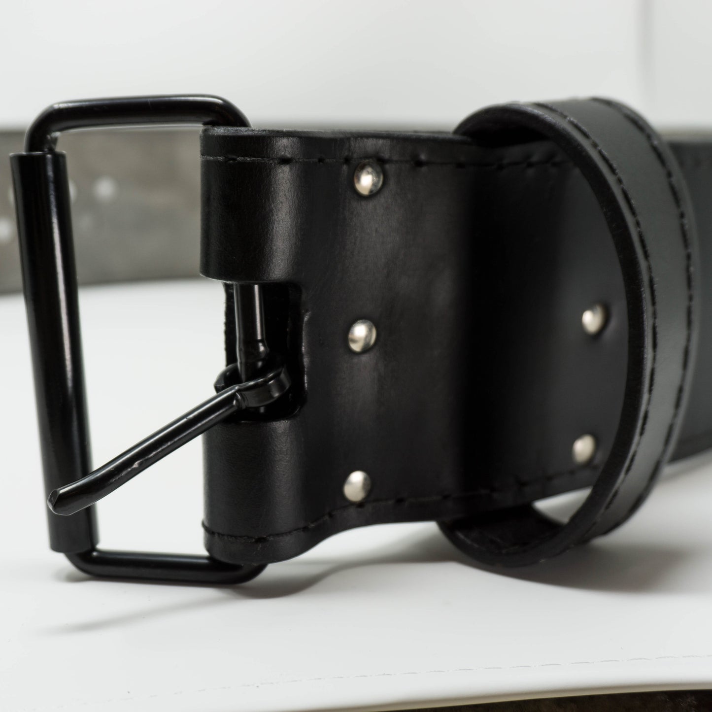 The A7 Pioneer Prong Belt is IPF Approved. Pioneer Powerlifting Belt UK and Europe, Great for powerlifting and strongman. Purchase powerlifting belts UK from A7 UK. Best Weightlifting belts shipping to UK and Europe from A7 UK. Pioneer prong weightlifting belt. The best Powerlifting apparel for all your workouts. The Pioneer Prong Belt is a great piece of IPF Approved Kit.
