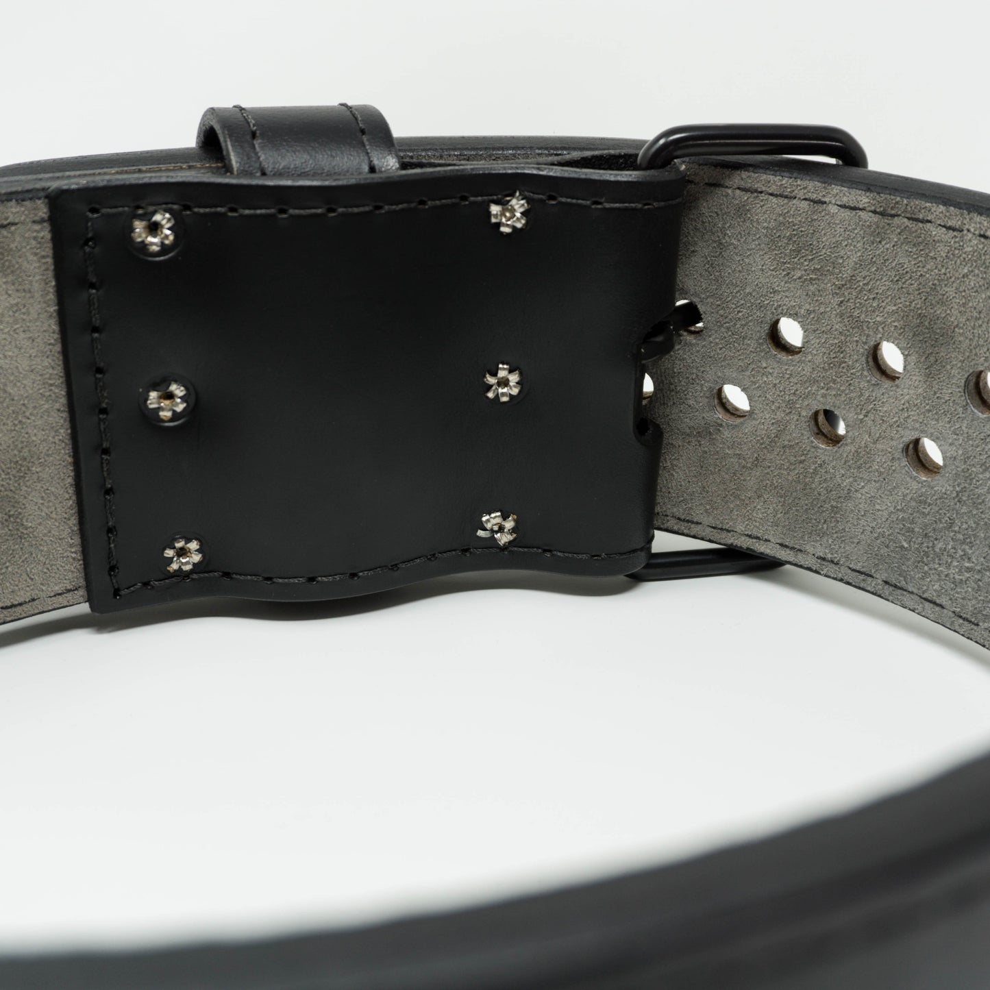 The A7 Pioneer Prong Belt is IPF Approved. Pioneer Powerlifting Belt UK and Europe, Great for powerlifting and strongman. Purchase powerlifting belts UK from A7 UK. Best Weightlifting belts shipping to UK and Europe from A7 UK. Pioneer prong weightlifting belt. The best Powerlifting apparel for all your workouts. The Pioneer Prong Belt is a great piece of IPF Approved Kit.