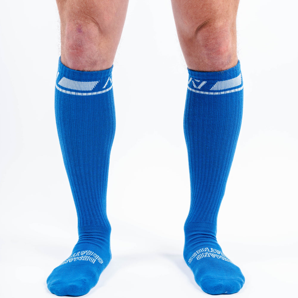 
                      
                        A7 Cyanite deadlift socks are designed specifically for pulls and keep your shins protected from scrapes. A7 deadlift socks are a perfect pair to wear in training or powerlifting competition. The A7 IPF Approved Kit includes Powerlifting Singlet, A7 Meet Shirt, A7 Zebra Wrist Wraps, A7 Deadlift Socks, Hourglass Knee Sleeves (Stiff Knee Sleeves and Rigor Mortis Knee Sleeves). All A7 Powerlifting Equipment shipping to UK, Norway, Switzerland and Iceland.
                      
                    