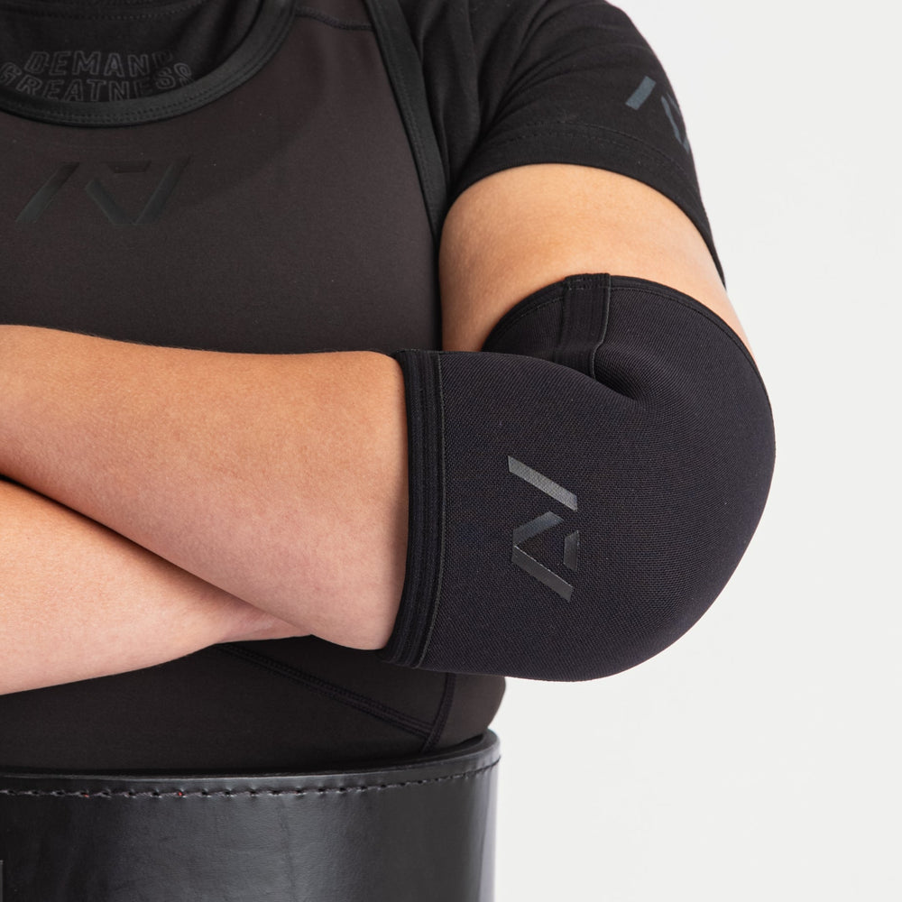 
                      
                        A7 Elbow Sleeves offer you even more support than before with the new and improved neoprene that we use in our Hourglass Knee Sleeves. These elbow sleeves provide support to the elbow joint, whilst allowing full range of motion. All A7 Powerlifting Equipment shipping to UK, Norway, Switzerland and Iceland. 
                      
                    