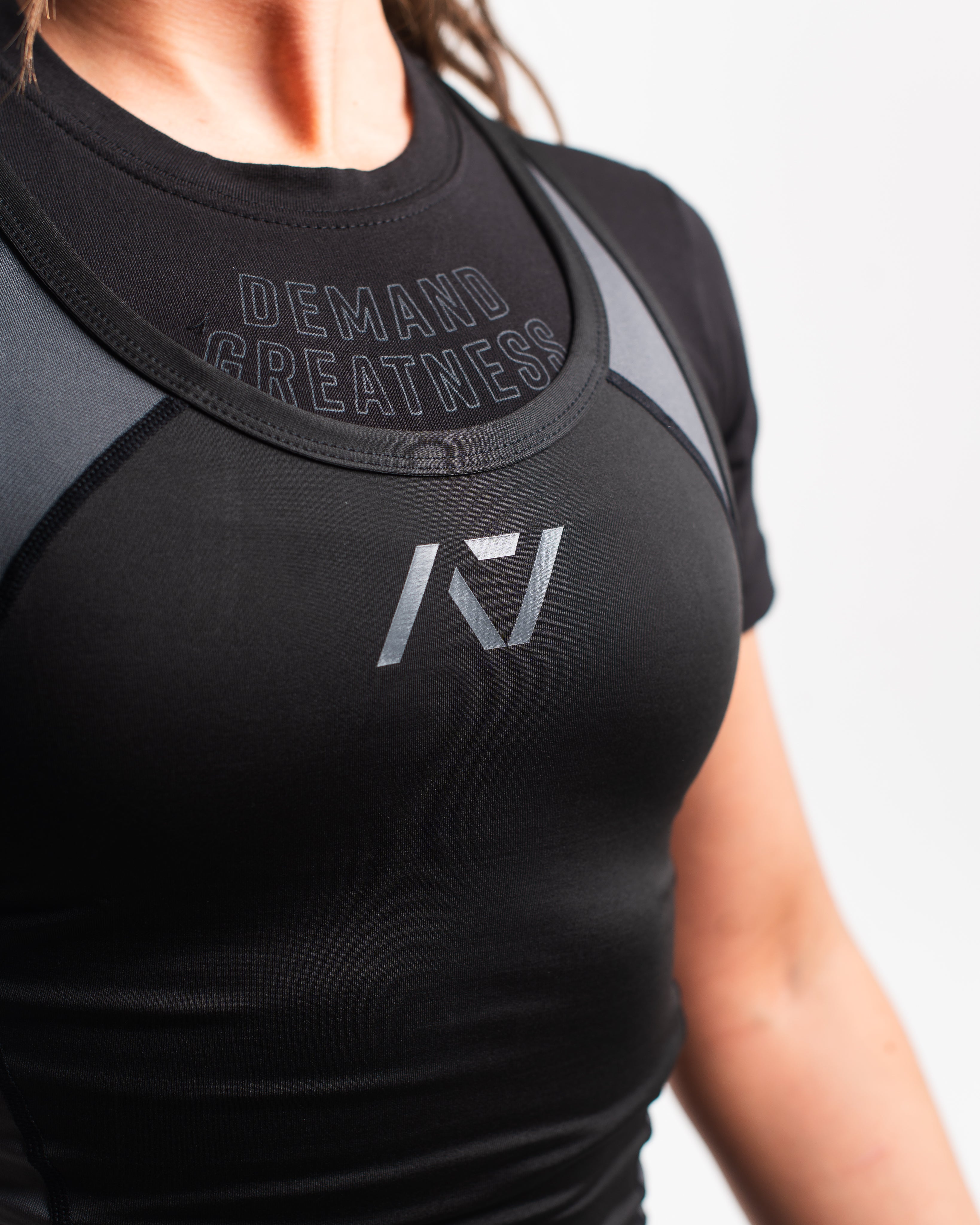 Luno Singlet - Shadow Stone| A7 UK shipping to Europe