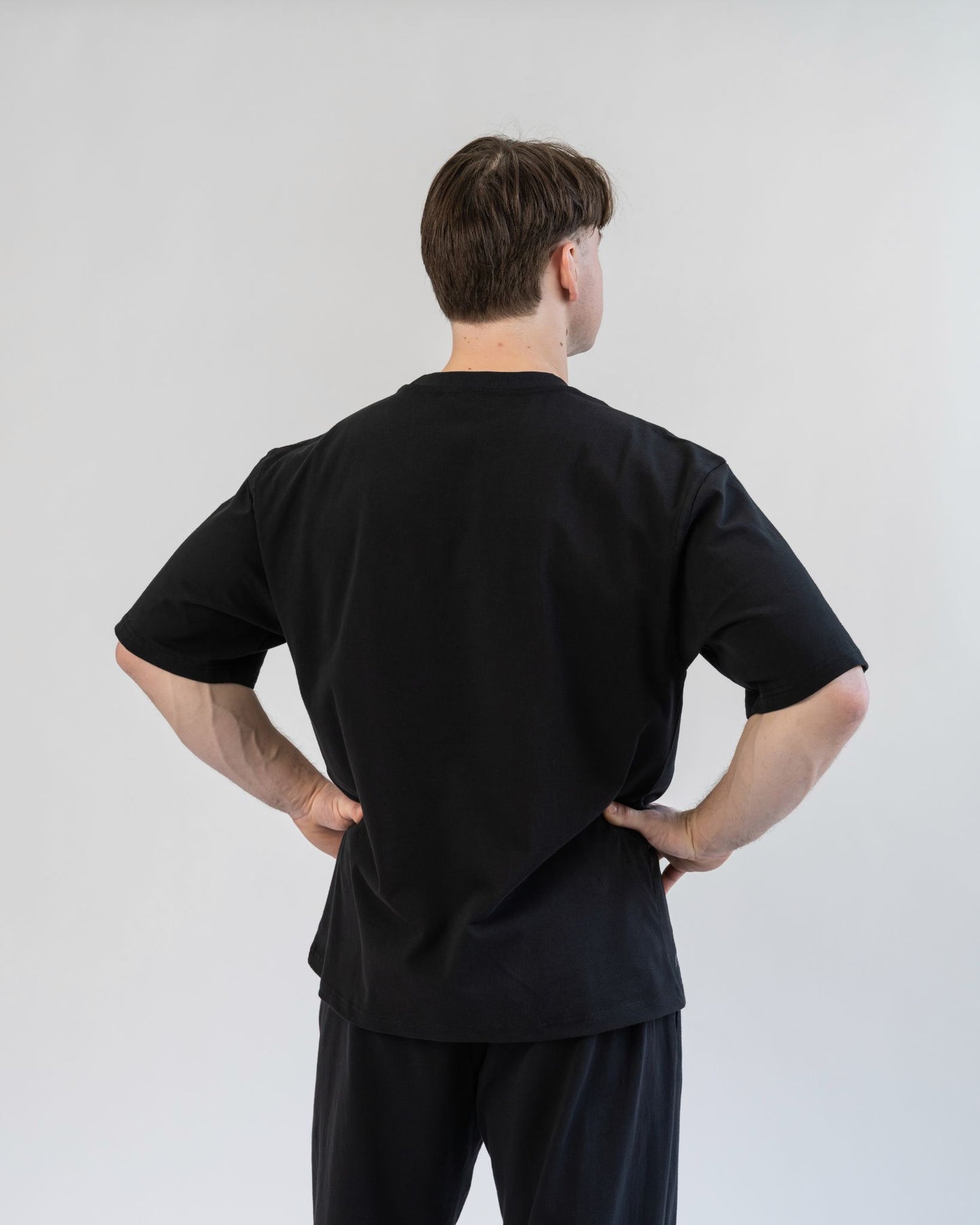 Demanding Greatness in every project we pursue. We went the extra mile to offer TRUE Organic Apparel; not just in the fabric or the dye, but in every detail in between. Our certifications reflect this commitment: GOTS ensures our fabrics are made from 100% genuine organic cotton, and OEKO-TEX guarantees that our dyes and printed artwork are free from harmful substances and chemicals throughout the entire production process. All A7 Powerlifting Equipment shipping to UK, Norway, Switzerland and Iceland.