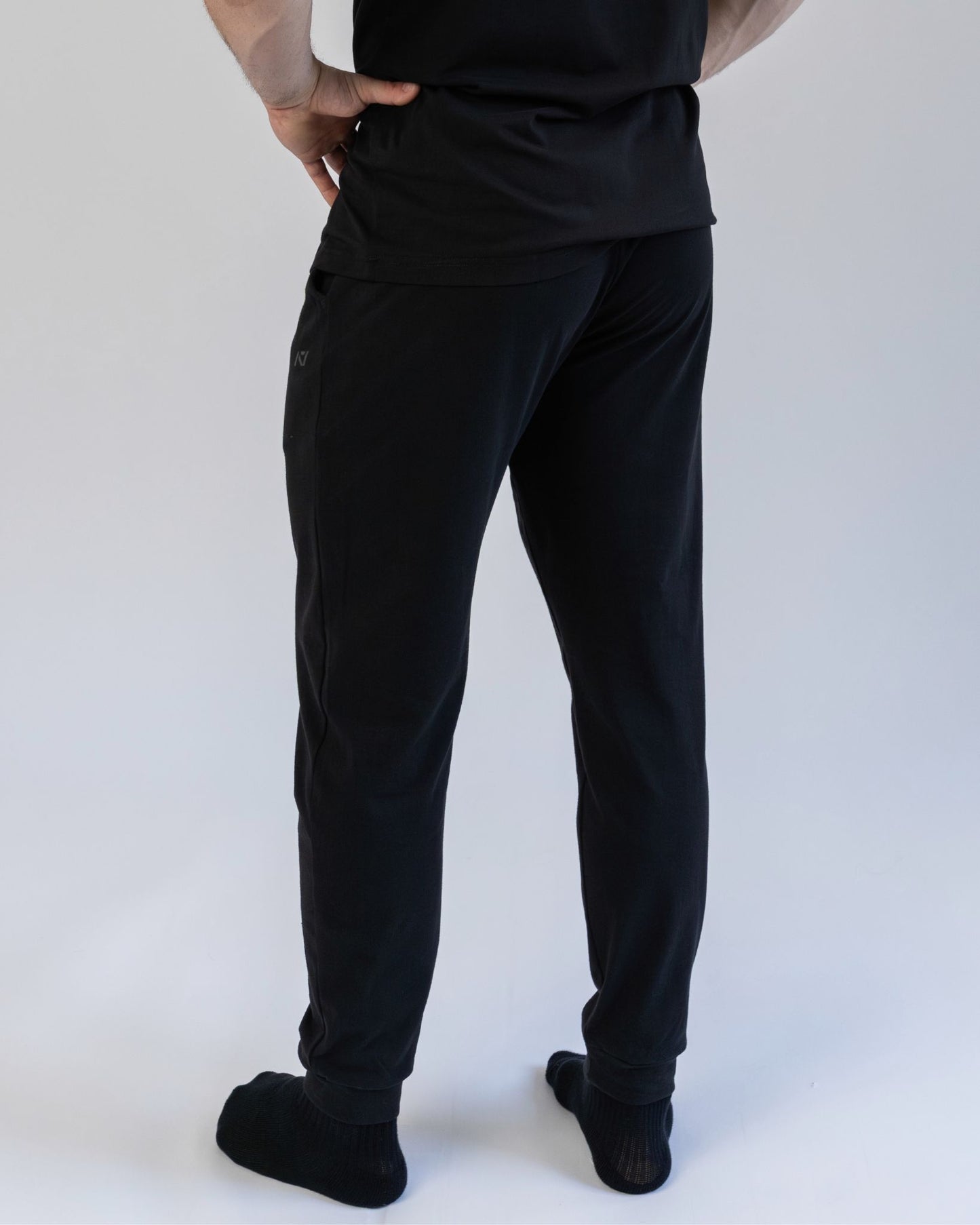 Demanding Greatness in every project we pursue. We went the extra mile to offer TRUE Organic Apparel; not just in the fabric or the dye, but in every detail in between. Our certifications reflect this commitment: GOTS ensures our fabrics are made from 100% genuine organic cotton, and OEKO-TEX guarantees that our dyes and printed artwork are free from harmful substances and chemicals throughout the entire production process. All A7 Powerlifting Equipment shipping to UK, Norway, Switzerland and Iceland.