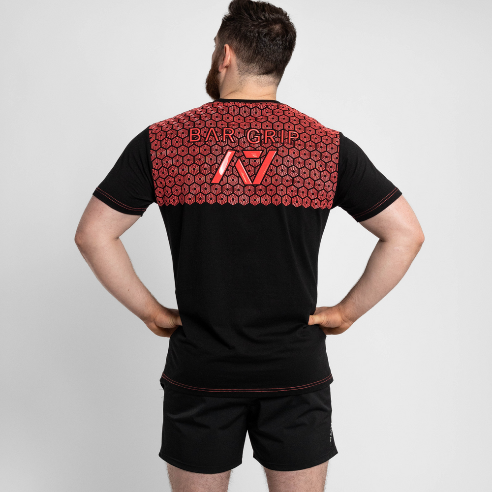 Whether pressing, pulling, squatting or any other variational movement the knurling is always there. The silicone bar grip helps with slippery commercial benches and bars and anchors the barbell to your back. All A7 Powerlifting Equipment shipping to UK, Norway, Switzerland and Iceland.