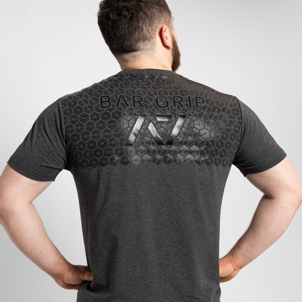 
                      
                        Whether pressing, pulling, squatting or any other variational movement the knurling is always there. The silicone bar grip helps with slippery commercial benches and bars and anchors the barbell to your back. All A7 Powerlifting Equipment shipping to UK, Norway, Switzerland and Iceland.
                      
                    