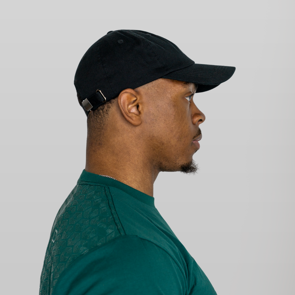 
                      
                        Organic Dad Hat in Shadow Stone brings effortless everyday style with a focus on comfort and sustainability. Made from premium organic cotton, this hat feels soft, breathable, and ready to go wherever you do.  The relaxed, unstructured fit delivers that classic "dad hat" vibe, while the Shadow Stone colorway keeps it clean, versatile, and easy to pair with any outfit, in or out of the gym. All A7 Powerlifting Equipment shipping to UK, Norway, Switzerland and Iceland.
                      
                    