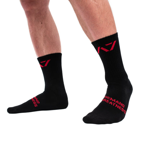 Your feet are important and durable deadlift socks are just as importing when doing SBD. These deadlift socks have compression benefits and arch support as well as being IPF Approved with their IPF approved logo. These deadlift socks are perfect for Powerlifring, weightlifting, strongman and all your strength sports needs Shipping to Europe and the UK, Norway, Switzerland and Iceland.