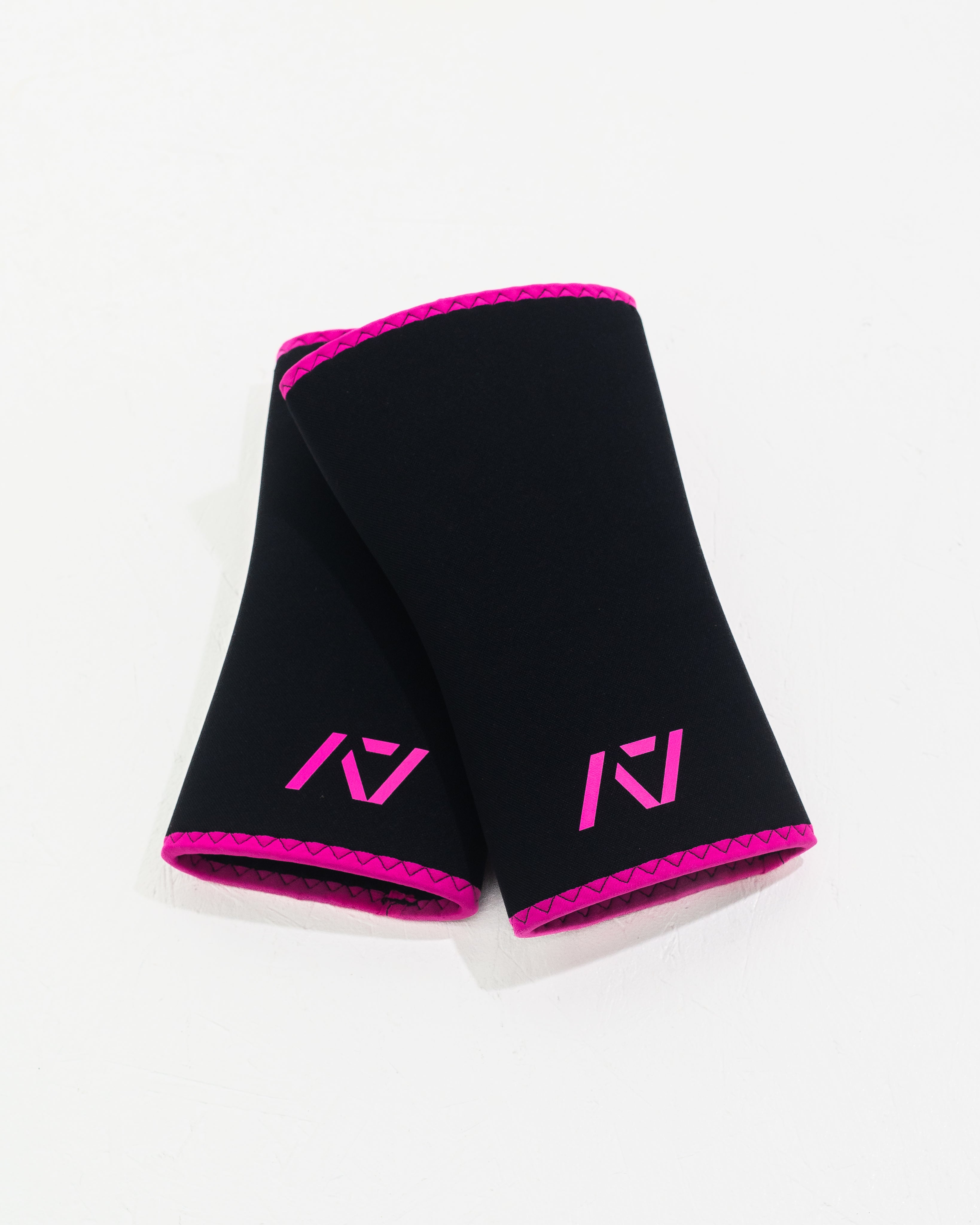 Hourglass Knee Sleeves - Flamingo | A7 UK shipping to Europe