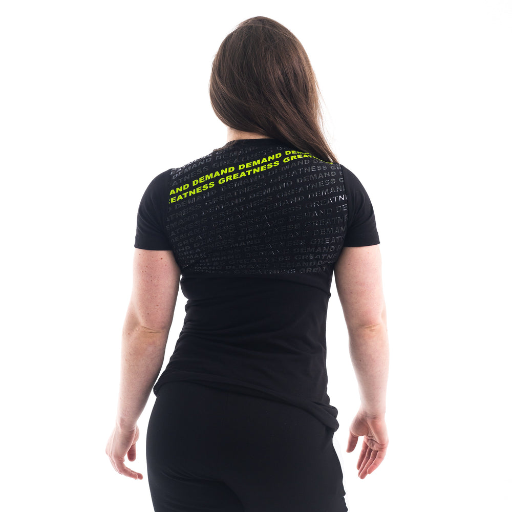 
                      
                        VorText Alien Women's Bar Grip Shirt. Make a stand on the platform as you continue to approach perfection to prove you are not of this world. Whether pressing, pulling, squatting or any other variational movement the knurling is always there. The silicone bar grip helps with slippery commercial benches and bars and anchors the barbell to your back. All A7 Powerlifting Equipment shipping to UK, Norway, Switzerland and Iceland.
                      
                    