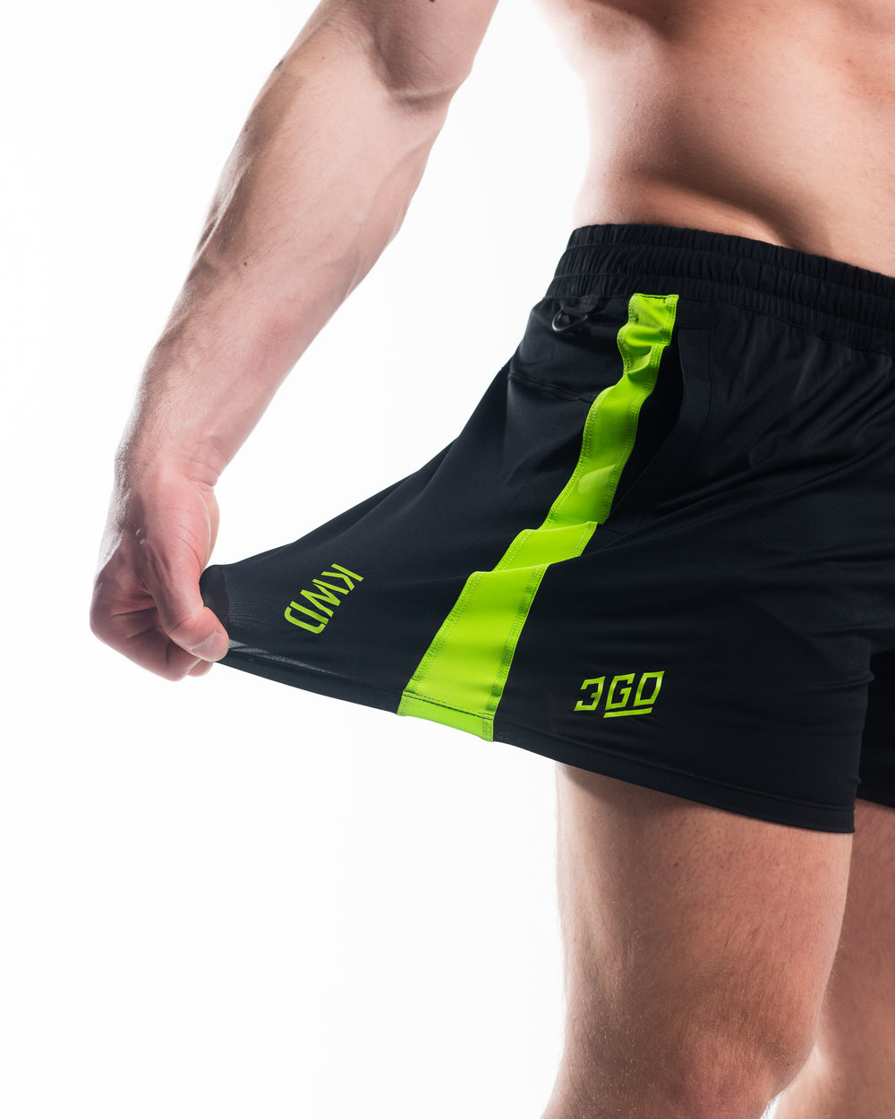 360GO was created to provide the flexibility for all movements in your training while offering comfort. These shorts offer 360 degrees of stretch in all angles and allow you to remain comfortable without limiting any movement in both training and life environments. Designed with a wide drawstring to easily adjust your waist without slipping. Purchase 360GO KWD Squat Shorts from A7 UK. All A7 Powerlifting Equipment shipping to UK, Norway, Switzerland and Iceland.