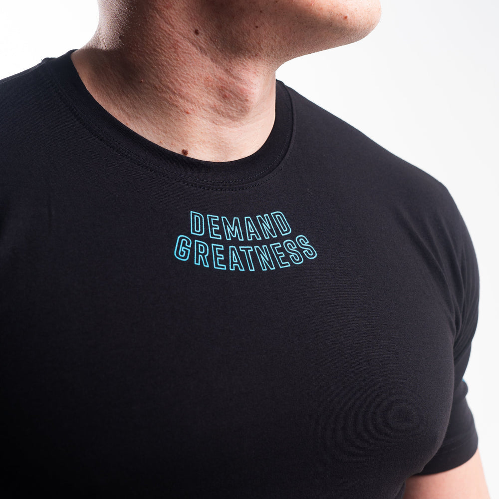 
                      
                        DG23 Azul is our new meet shirt design highlighting Demand Greatness with a double outline font to showcase your impact on the platform. The DG23 Meet Shirt is IPF Approved. Shop the full A7 Powerlifting IPF Approved Equipment collection. The IPF Approved Kit includes Powerlifting Singlet, A7 Meet Shirt, A7 Zebra Wrist Wraps, A7 Deadlift Socks, Hourglass Knee Sleeves (Stiff Knee Sleeves and Rigor Mortis Knee Sleeves). All A7 Powerlifting Equipment shipping to UK, Norway, Switzerland and Iceland.
                      
                    