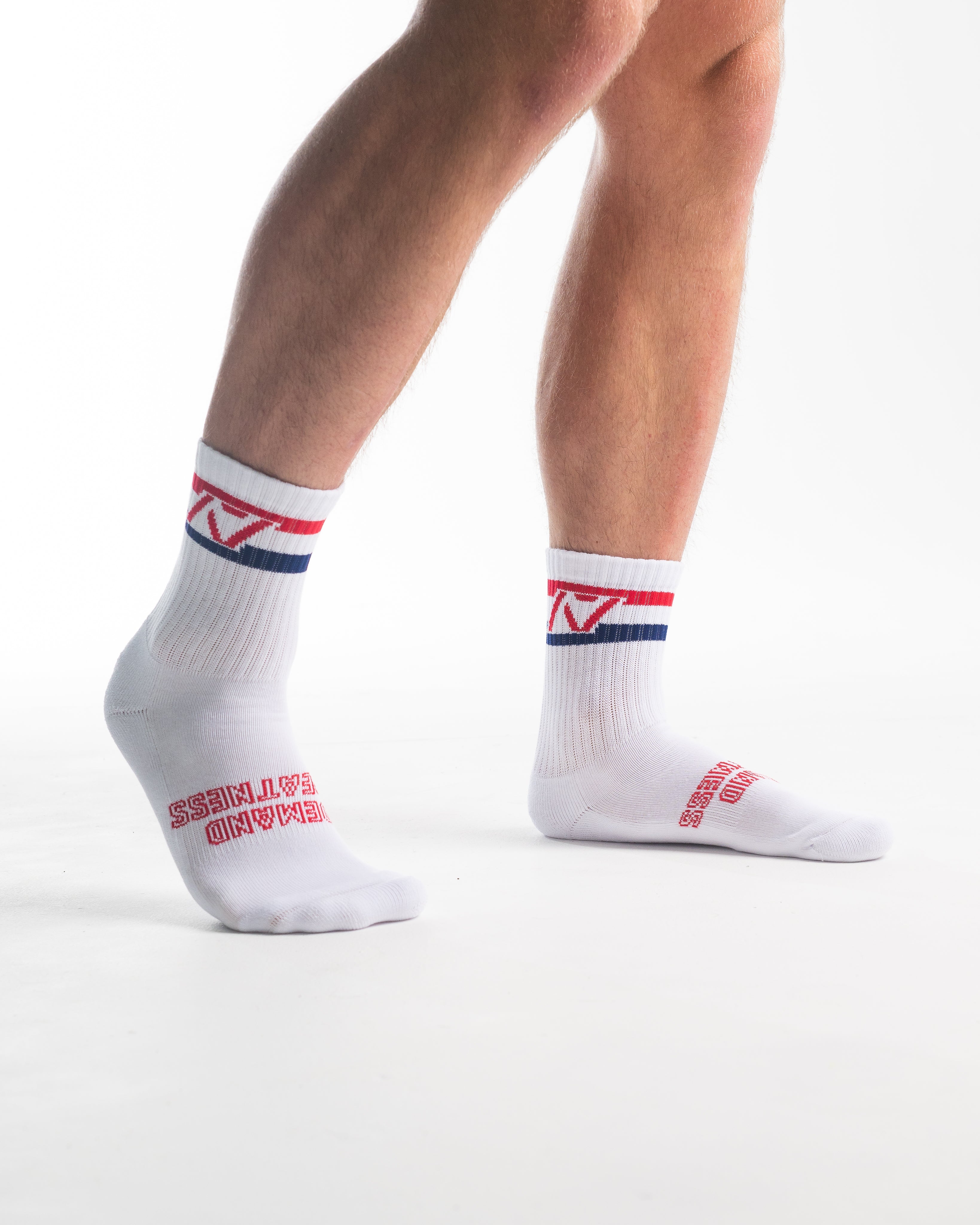 A7 RWB Crew socks showcase redm, white and blue logos and let your energy show on the platform, in your training or while out and about. The IPF Approved Night Light Meet Kit includes Powerlifting Singlet, A7 Meet Shirt, A7 Zebra Wrist Wraps, A7 Deadlift Socks, Hourglass Knee Sleeves (Stiff Knee Sleeves and Rigor Mortis Knee Sleeves). All A7 Powerlifting Equipment shipping to UK, Norway, Switzerland 