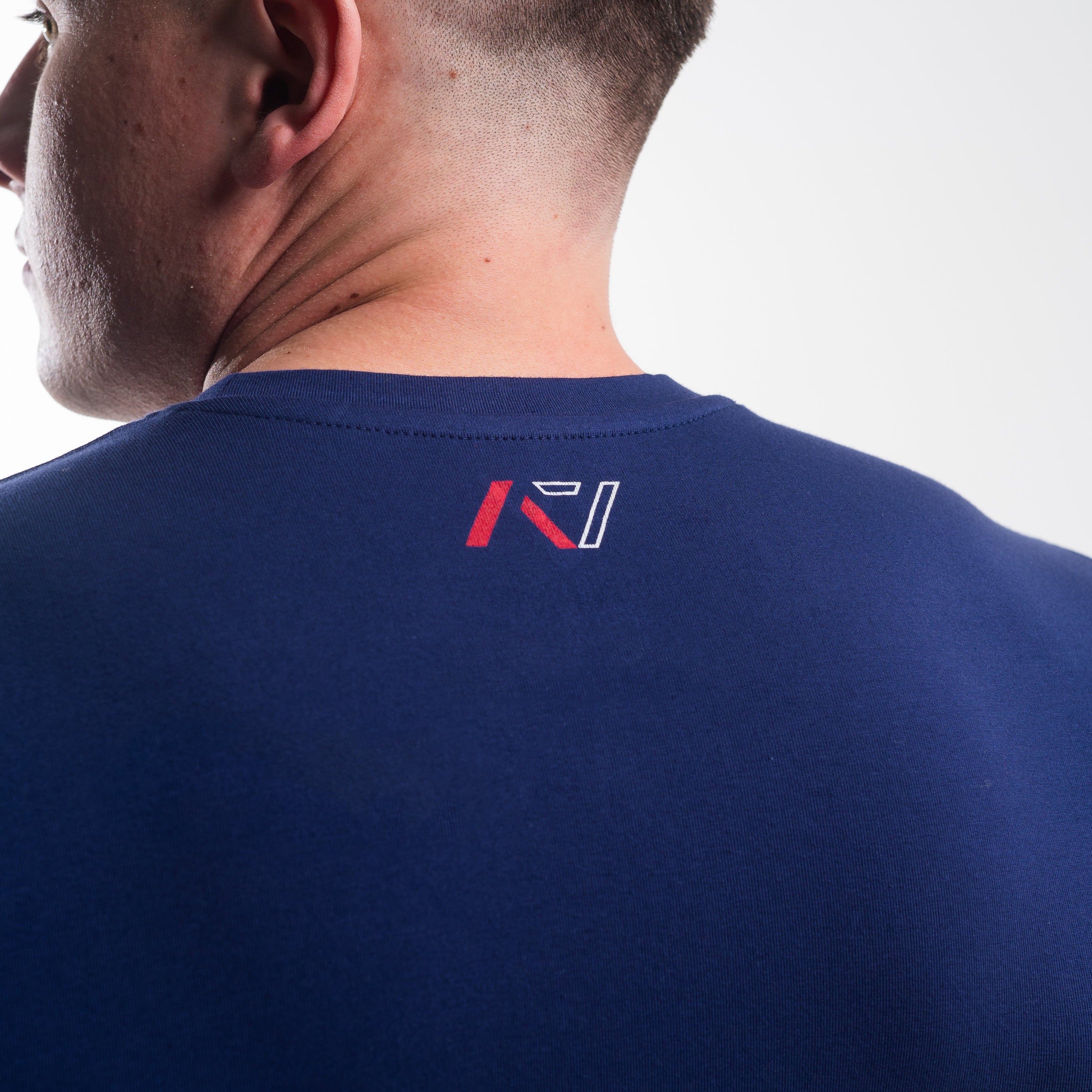 Night Light RWB Wave Non Bar Grip Shirt features one of our favorite designs that showcases your patriotic spirit with our Red White and Blue colour palette! All A7 Powerlifting Equipment shipping to UK, Norway, Switzerland and Iceland.