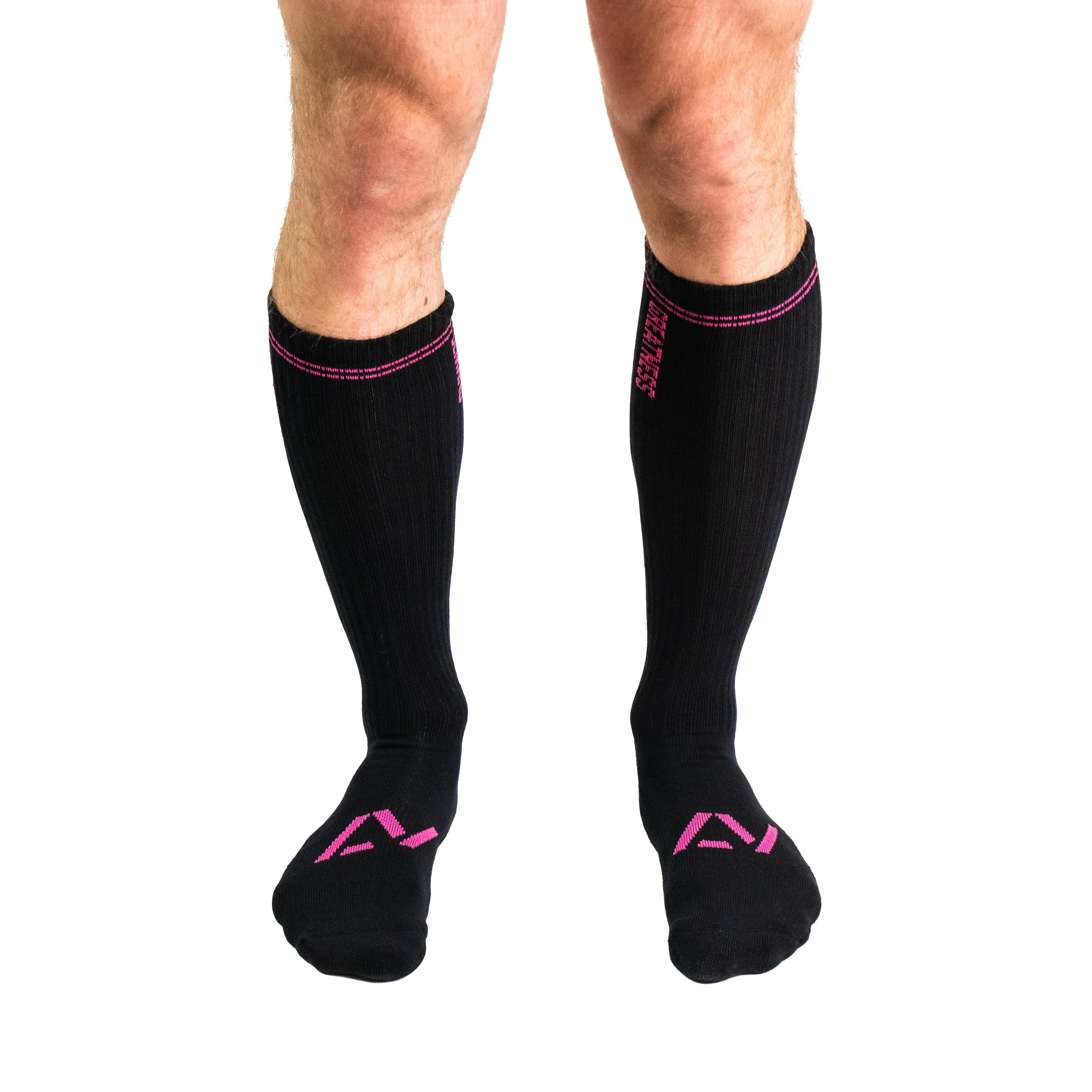 Standout from the crowd in our Pink Deadlift socks and let your energy show on the platform, in your training or while out and about.