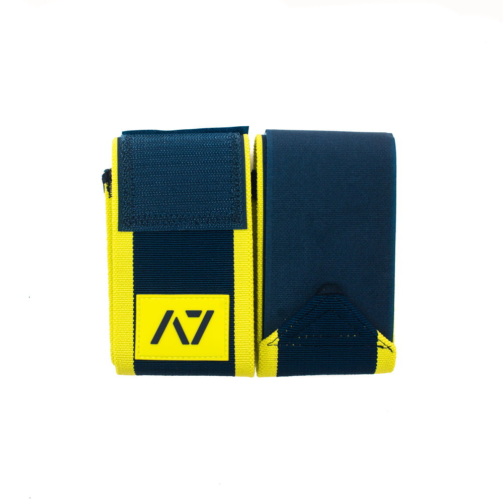 
                      
                        This Electric Lemonade colourway is a refreshing cup of lemonade on a hot day. A colourway that stands out on the platform, while still providing the level of quality, support and comfort you demand from your products. These wrist wraps will remind you to bring your electricity to hit those lifts. These wrist wraps are a perfect addition to your IPF approved kit.
                      
                    