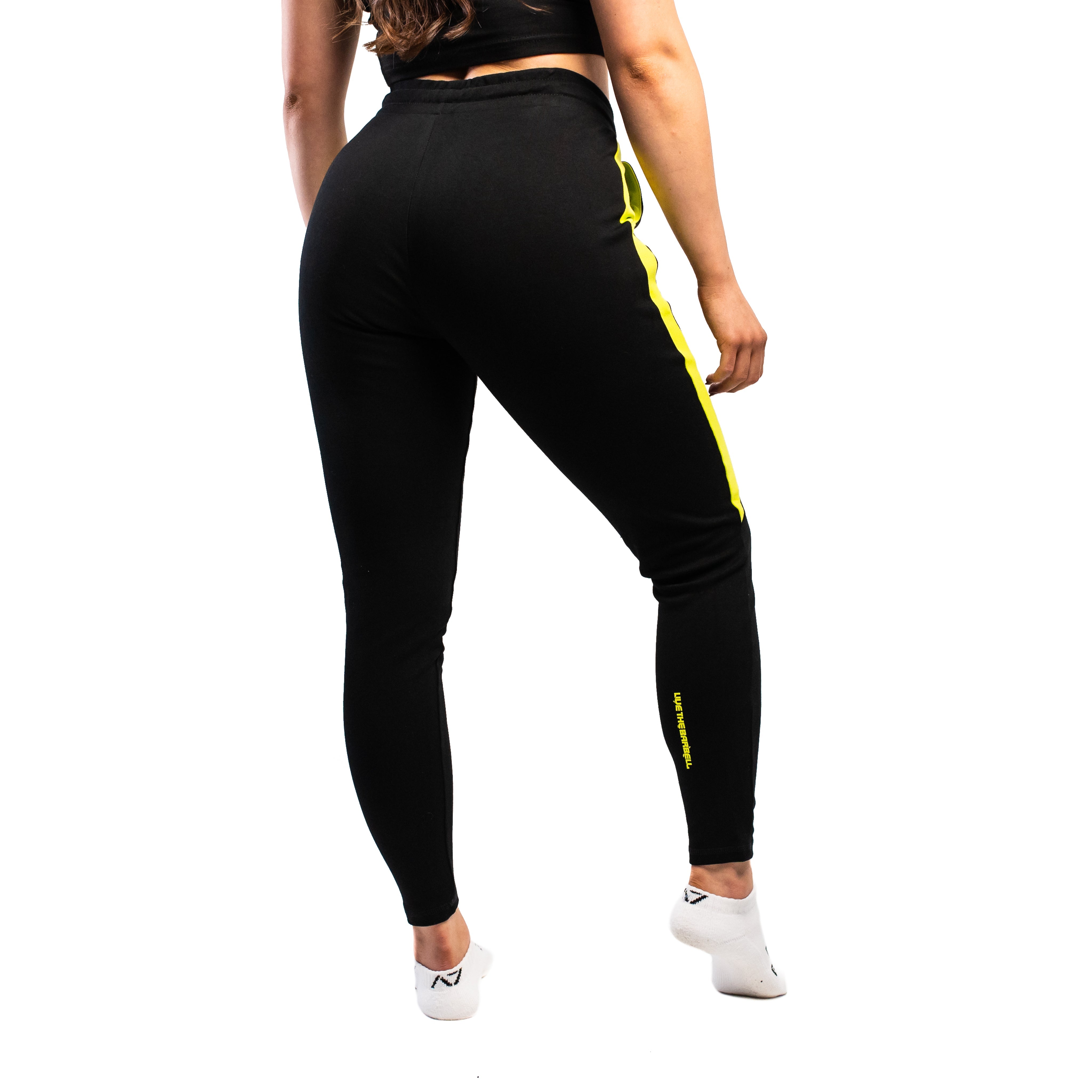 Our Moxie Joggers are made with premium cotton spandex fabric to keep you comfy throughout the day whether you are training or going out! Our Moxie Joggers contour to your body and feature a reflective stripe on both side, deep un-zippered pockets and stealth matte logos. Now in our new Inferno colourway. You can purchase Hinge Moxie joggers from A7 UK or A7 Europe. A7 UK shipping to UK, Ireland, France, Italy, Germany, the Netherlands, Sweden and Poland.