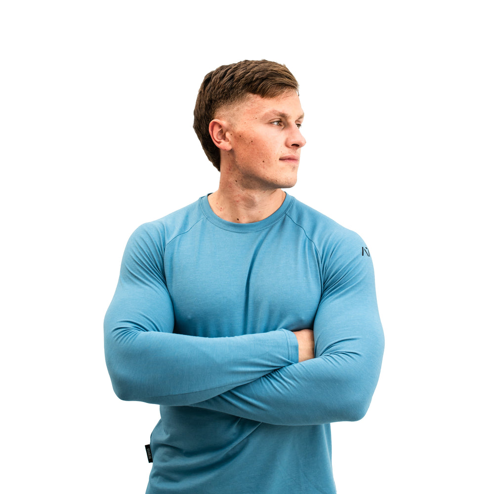 
                      
                        The A7 balance collection which combines comfort and aesthetics. The pieces in this collection are made with comfortable fabrics and minimal logos to create a simple, yet impactful look. The Balance shirts are made with a high quality polyester cotton spandex material. Balance shirts are great for in and out the gym Purchase A7 Balance Shirt from A7 Europe. Purchase A7 Balance Shirt from A7 UK. Available in UK and Europe including France, Italy, Germany, the Netherlands, Sweden and Poland.
                      
                    