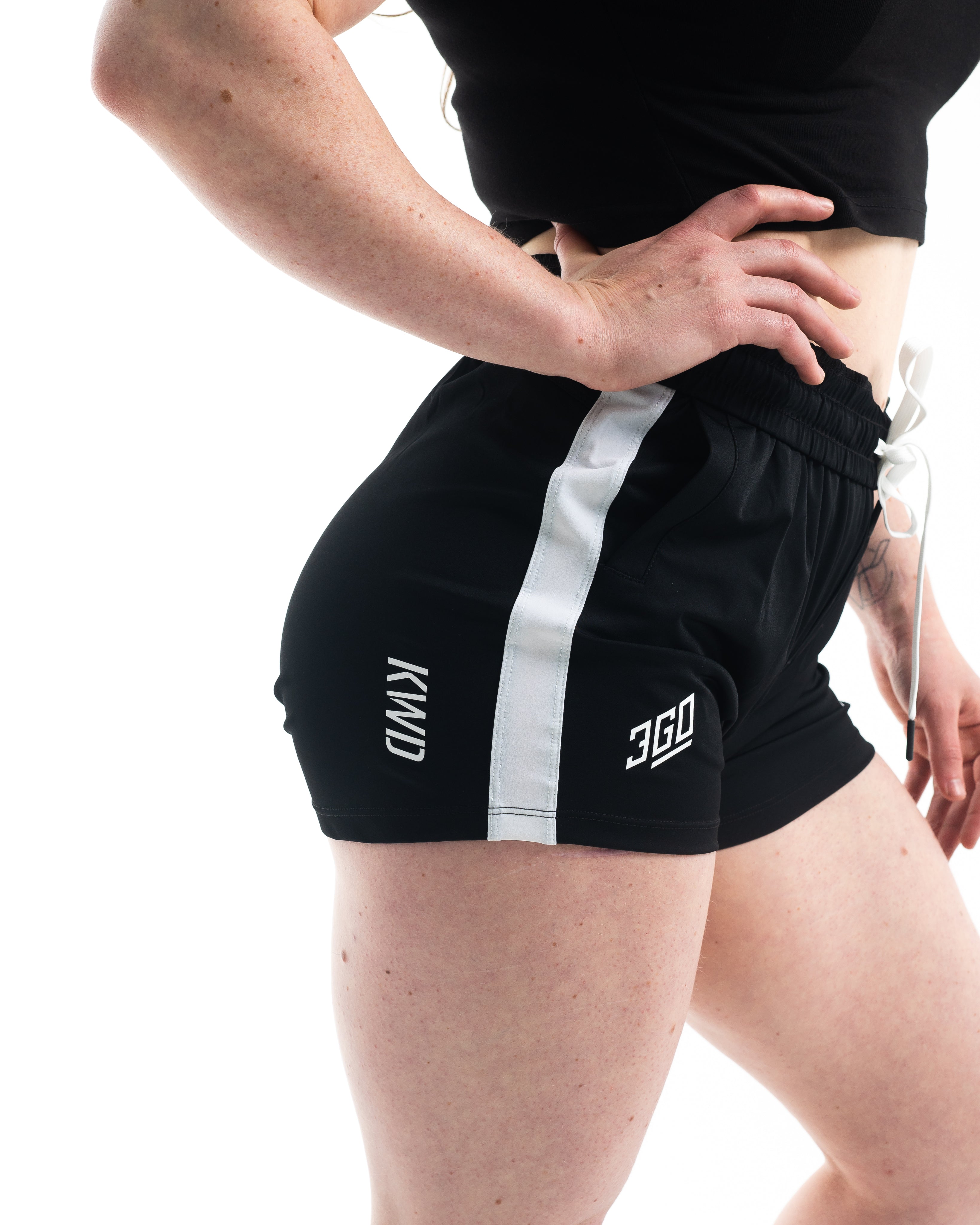 360GO was created to provide the flexibility for all movements in your training while offering comfort. These shorts offer 360 degrees of stretch in all angles and allow you to remain comfortable without limiting any movement in both training and life environments. Designed with a wide drawstring to easily adjust your waist without slipping. Purchase 360GO Domino Squat Shorts from A7 UK. All A7 Powerlifting Equipment shipping to UK, Norway, Switzerland and Iceland.