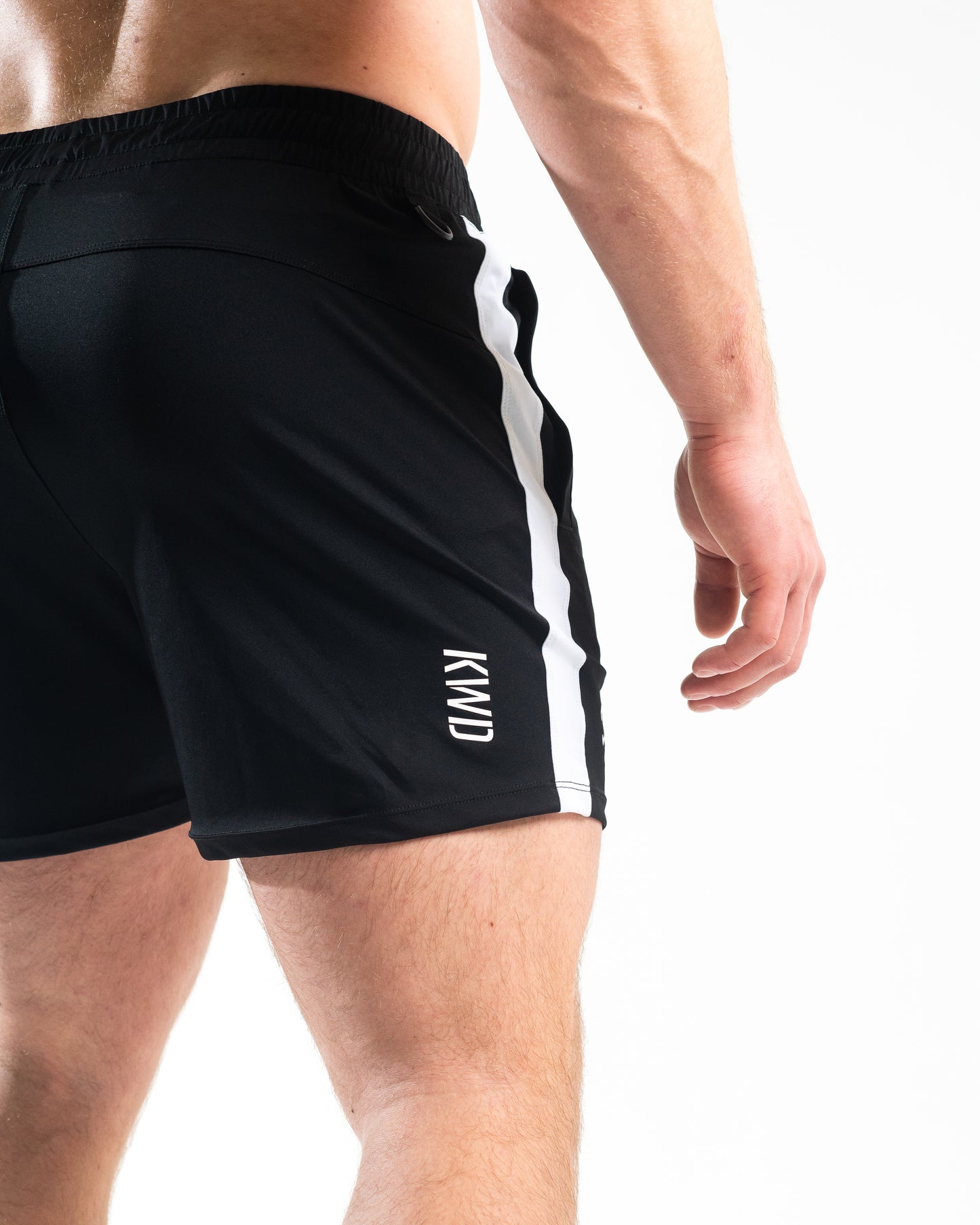 360GO was created to provide the flexibility for all movements in your training while offering comfort. These shorts offer 360 degrees of stretch in all angles and allow you to remain comfortable without limiting any movement in both training and life environments. Designed with a wide drawstring to easily adjust your waist without slipping. Purchase 360GO Domino Squat Shorts from A7 UK. All A7 Powerlifting Equipment shipping to UK, Norway, Switzerland and Iceland.