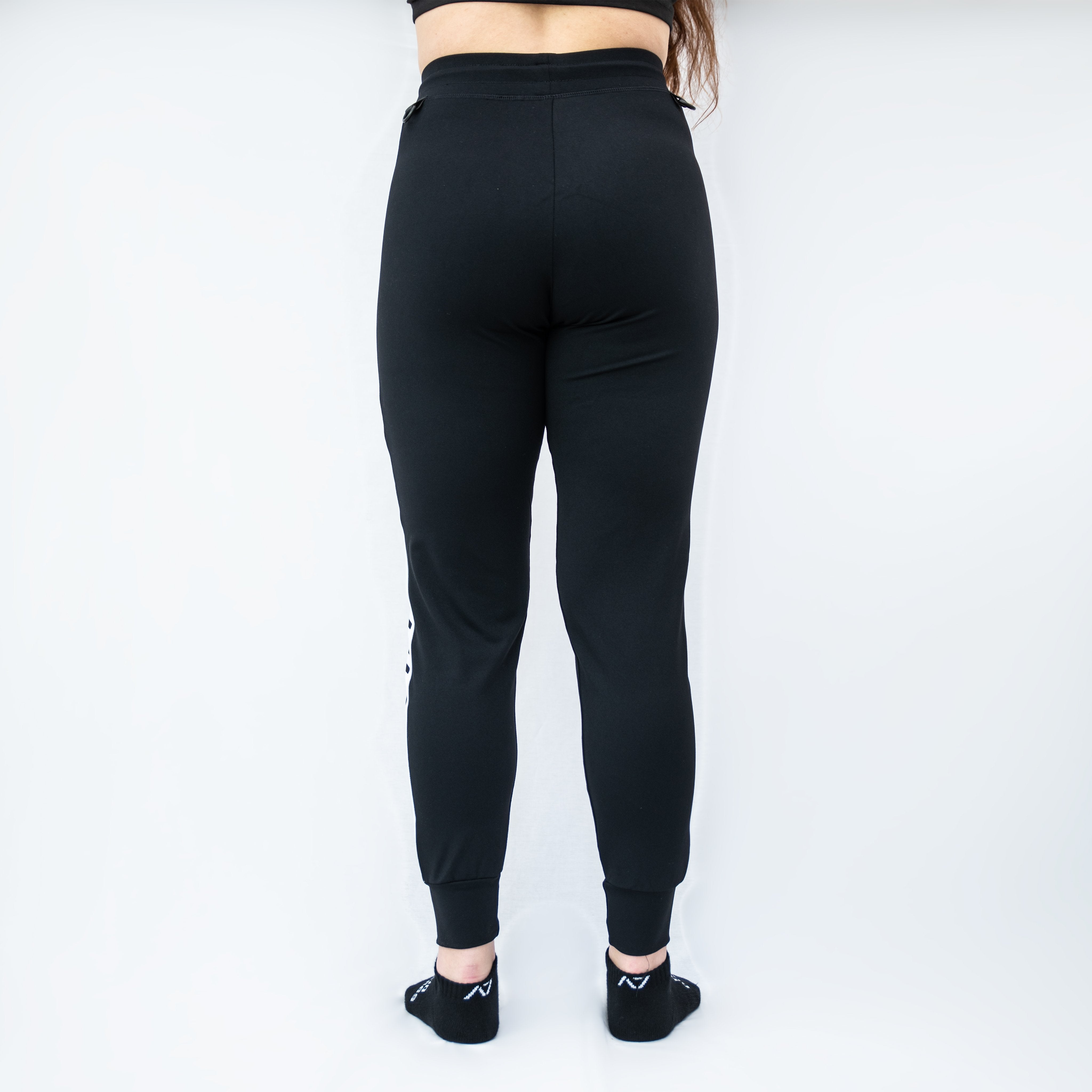 Defy joggers are just as comfortable in the gym as they are going out. These are made with premium moisture-wicking 4-way-stretch material for greater range of motion.  These are a great fit for both men and women.