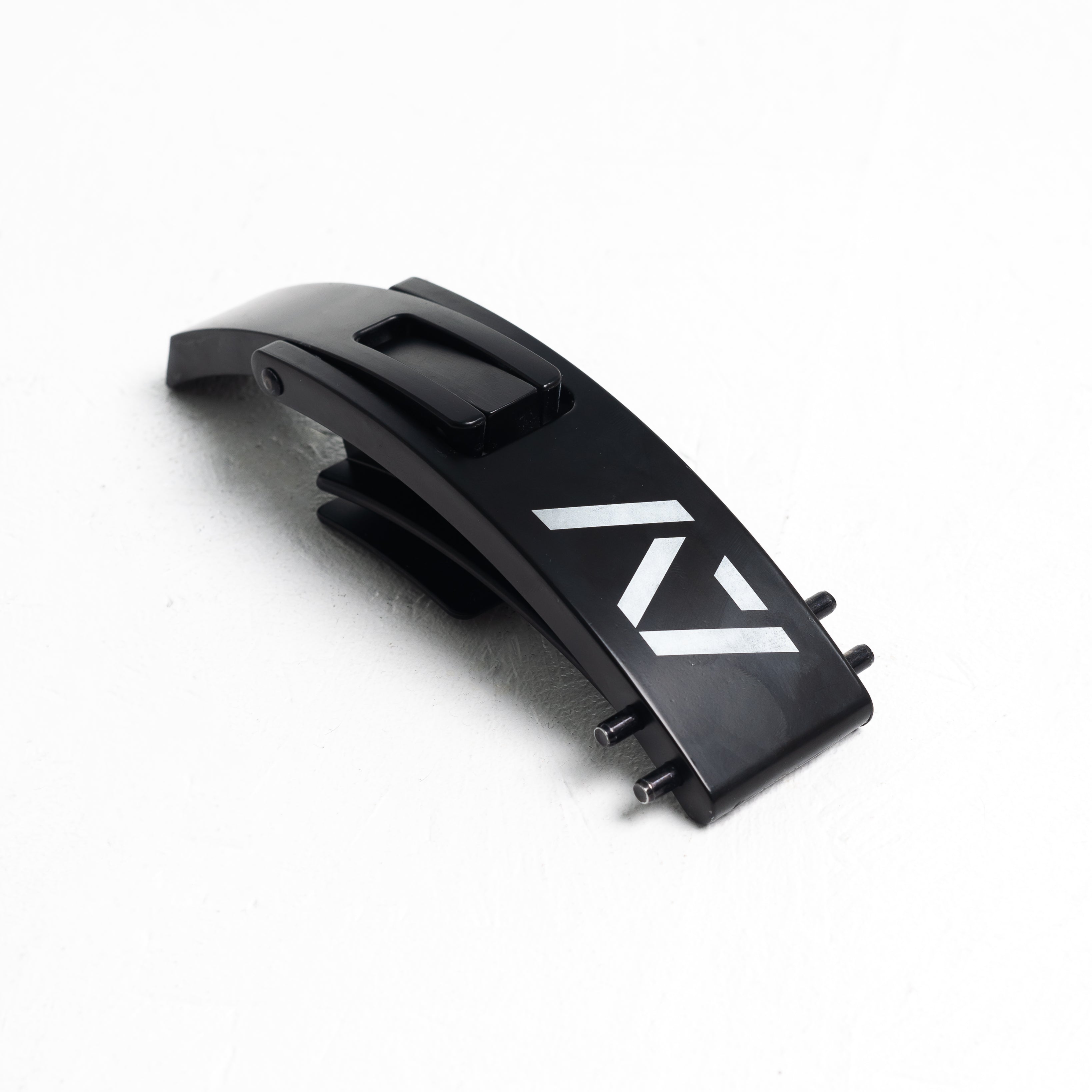A7 IPF Approved PAL Lever Belt features a black design with black leather, black engraved buckle and debossed A7 logo on the leather. The new Pioneer Adjustable Lever, PAL, buckle allows you to quickly adjust the tightness of your belt for a perfect fit. The IPF Approved Kit includes Singlet, A7 Meet Shirt, A7 Zebra Wrist Wraps, A7 Deadlift Socks, Hourglass Knee Sleeves (Stiff Knee Sleeves and Rigor Mortis Knee Sleeves). All A7 Powerlifting Equipment shipping to UK, Norway, Switzerland and Iceland.