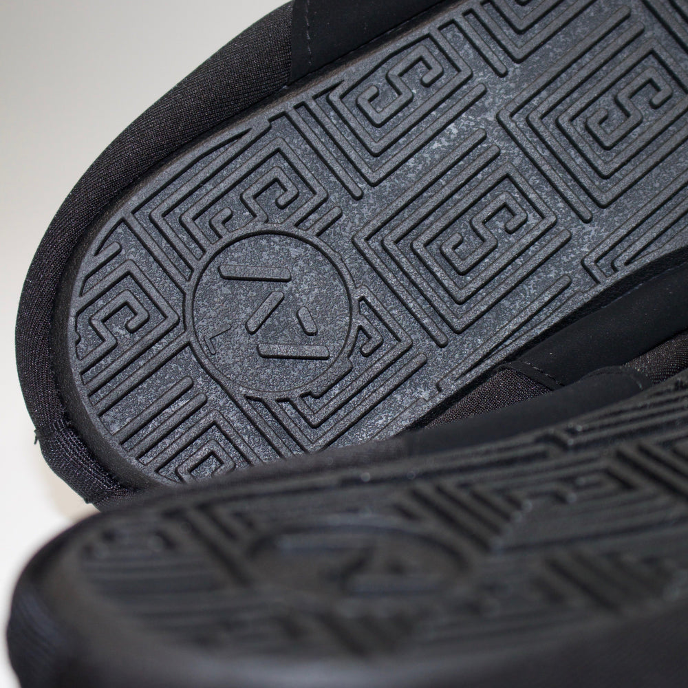 
                      
                        A7 Deadlift slippers easy to slip on and off and get close to the ground. IPF approved deadlift slippers. Deadlift slippers with a 3mm sole that can be used for squats, bench, deadlift or just lounging around the house. The best Powerlifting apparel and clothes for all your workouts, shipping to UK and Europe from A7 UK. Deadlift slippers. Soul Go slippers are the perfect IPF approved kit for IPF competitions. Available in UK and Europe including France, Italy, Germany, Sweden and Poland
                      
                    