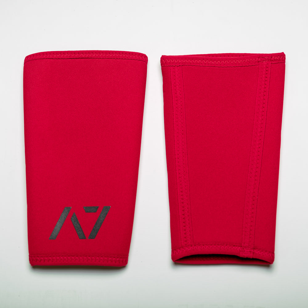 A7 IPF approved Fire Red CONE knee sleeves are structured with a downward cut panel on the back of the quad and calf to ensure ultimate compression at the knee joint. A7 CONE knee sleeves are IPF approved for use in all powerlifting competitions. A7 CONE Knee Sleeves are IPF Approved Kit. A7 cone knee sleeves are made with high quality neoprene and the knee sleeves are sold as a pair. The double seam on the knee sleeves create a greater tension on the knee joint. A7 UK shipping to UK and Europe. 