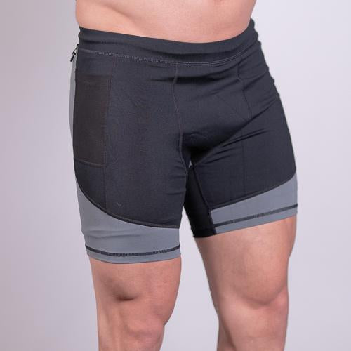 
                      
                        OX compression shorts are perfect for training at a hot gym and even going for a jog outside. The shorts are made out of soft yet moisture-wicking fabric that allows for ultimate performance. AÂ cell phone pocket and a key clip are added to make sure you have your valuables with you at all times. Available in UK and Europe including France, Italy, Germany, Sweden and Poland.
                      
                    