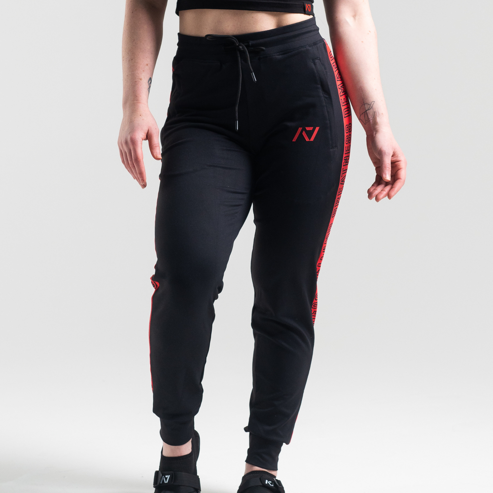 A7 Red Dawn Defy joggers are just as comfortable in the gym as they are going out. These are made with premium moisture-wicking 4-way-stretch material for greater range of motion. These are a great fit for both men and women. All A7 Powerlifting Equipment shipping to UK, Norway, Switzerland and Iceland.