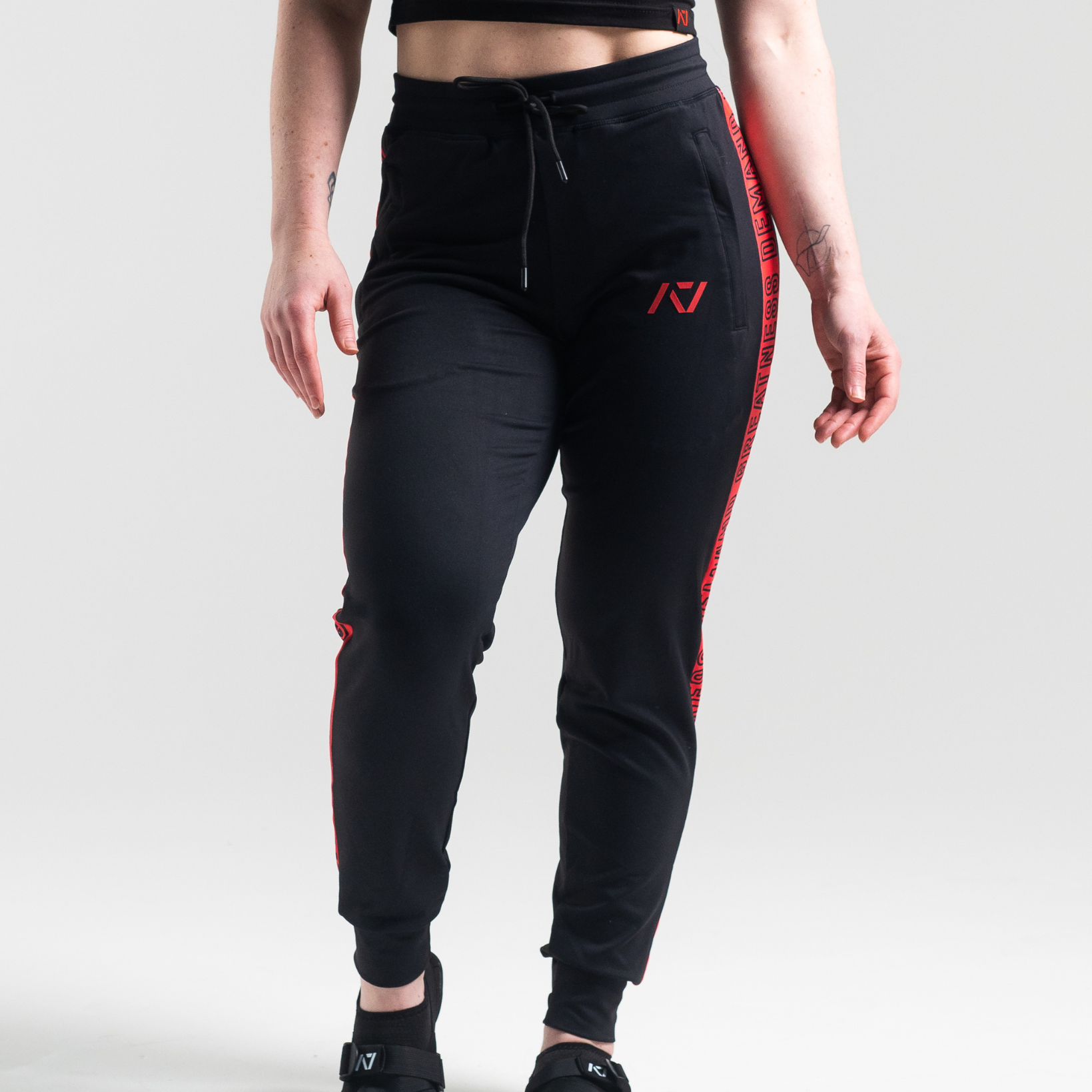 A7 Red Dawn Defy joggers are just as comfortable in the gym as they are going out. These are made with premium moisture-wicking 4-way-stretch material for greater range of motion. These are a great fit for both men and women. All A7 Powerlifting Equipment shipping to UK, Norway, Switzerland and Iceland.